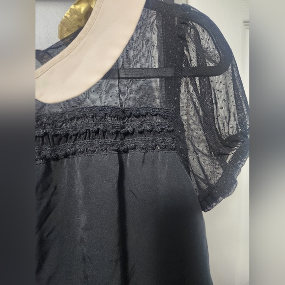 Vera Wang princess mesh top - Picture 3 of 4